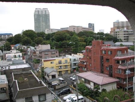 Иллюстрация к книге — Обратная сторона Японии [_01.jpg]