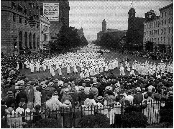 Иллюстрация к книге — Информационная война против России [_009.jpg]