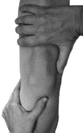 Иллюстрация к книге — Большой атлас целительных точек. 200 упражнений для здоровья и долголетия [i_074.jpg]