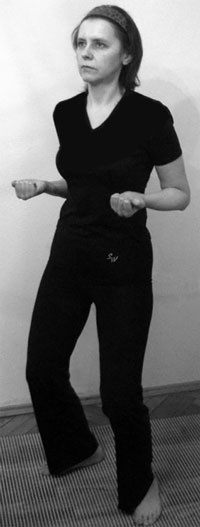 Иллюстрация к книге — 700 китайских упражнений для лечения и предотвращения 100 болезней [Autogen_eBook_id323.jpg]