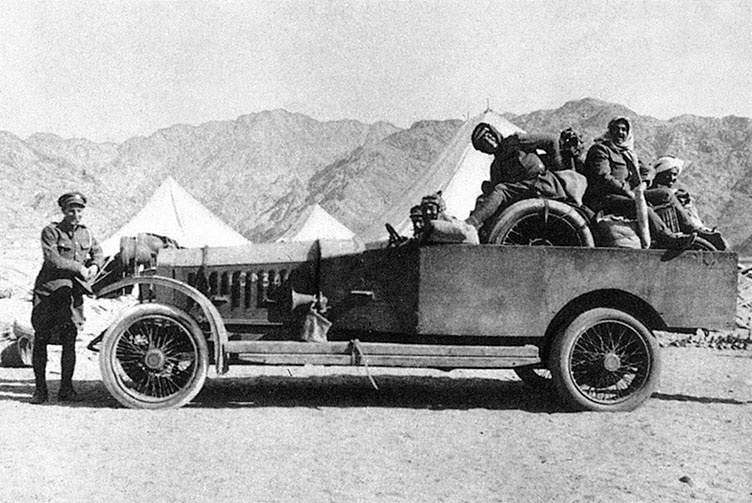 Иллюстрация к книге — Семь столпов мудрости [i_016.jpg]