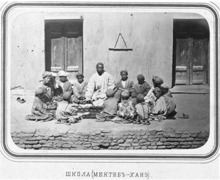 Иллюстрация к книге — Советский кишлак. Между колониализмом и модернизацией [i_060.jpg]