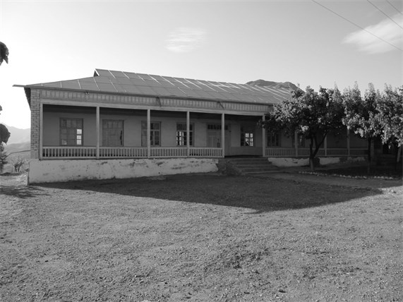 Иллюстрация к книге — Советский кишлак. Между колониализмом и модернизацией [i_110.jpg]