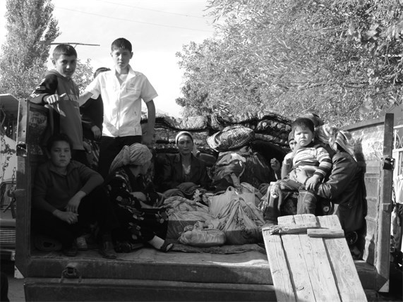 Иллюстрация к книге — Советский кишлак. Между колониализмом и модернизацией [i_112.jpg]