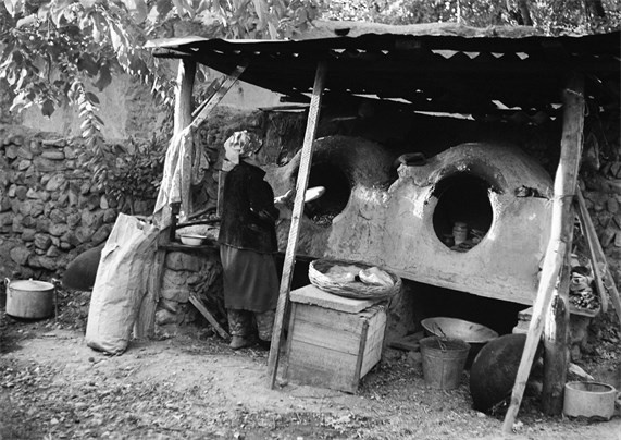 Иллюстрация к книге — Советский кишлак. Между колониализмом и модернизацией [i_115.jpg]