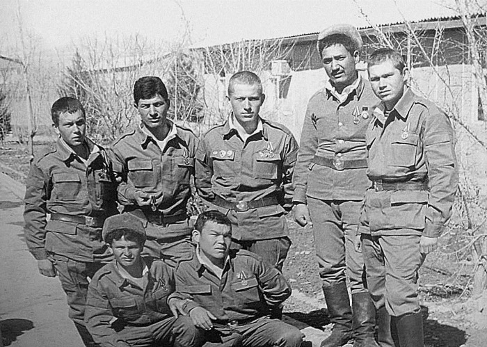 Иллюстрация к книге — Бой под Талуканом [i_012.jpg]