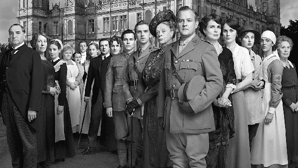 Иллюстрация к книге — Аббатство Даунтон. История гордости и предубеждений [binder1.pdfadobeacrobatpro_page_007_image_0001.jpg]