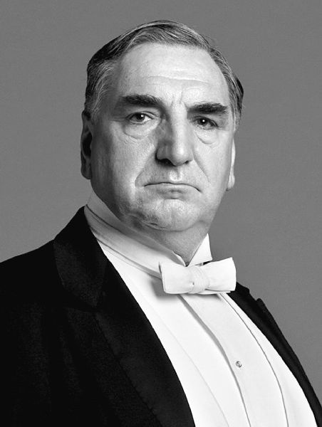 Иллюстрация к книге — Аббатство Даунтон. История гордости и предубеждений [binder1.pdfadobeacrobatpro_page_085_image_0001.jpg]