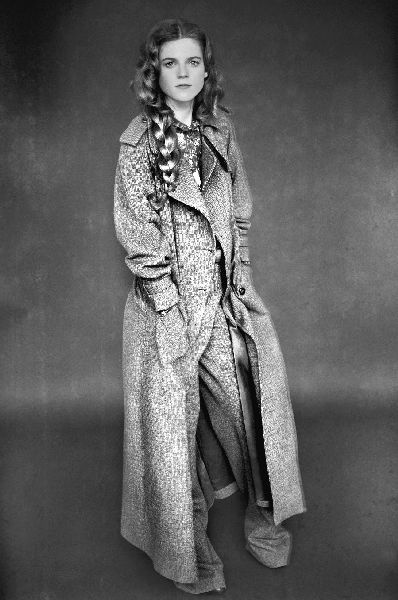 Иллюстрация к книге — Аббатство Даунтон. История гордости и предубеждений [binder1.pdfadobeacrobatpro_page_161_image_0001.jpg]