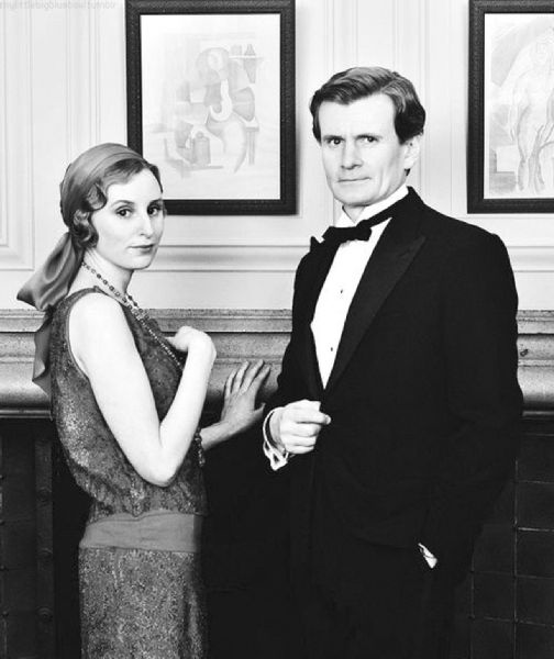 Иллюстрация к книге — Аббатство Даунтон. История гордости и предубеждений [binder1.pdfadobeacrobatpro_page_297_image_0001.jpg]