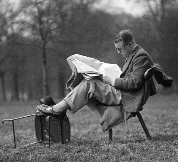 Иллюстрация к книге — Аббатство Даунтон. История гордости и предубеждений [binder1.pdfadobeacrobatpro_page_299_image_0001.jpg]