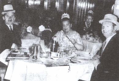 Иллюстрация к книге — Ставка - измена Родине [img6E14.jpg]