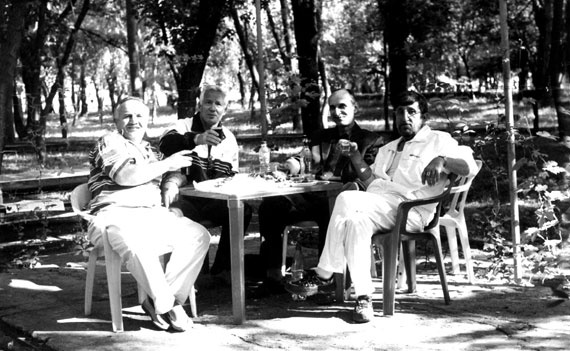 Иллюстрация к книге — Бродяга: Побег [i_002.jpg]