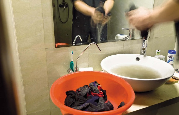 Иллюстрация к книге — Самый большой дурак под солнцем. 4646 километров пешком домой [i_010.jpg]