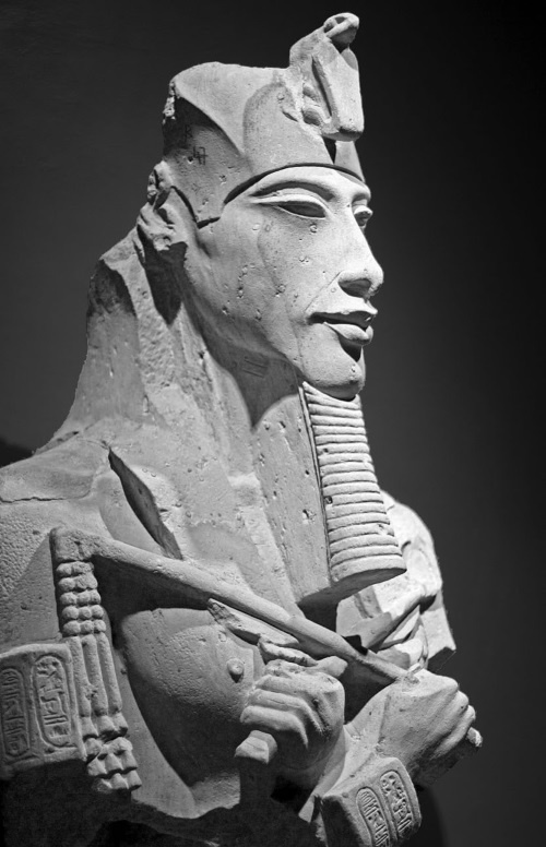 Иллюстрация к книге — Тайны древних цивилизаций [i_032.jpg]