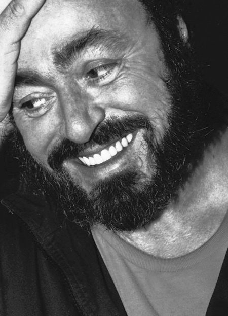 Иллюстрация к книге — Я, Лучано Паваротти, или Восхождение к славе [i_002.jpg]