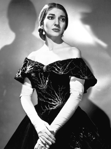 Иллюстрация к книге — Я, Лучано Паваротти, или Восхождение к славе [i_079.jpg]