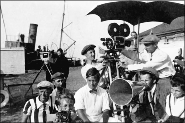 Иллюстрация к книге — Моя жена Любовь Орлова. Переписка на лезвии ножа [_047.jpg]