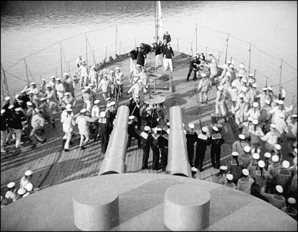 Иллюстрация к книге — Моя жена Любовь Орлова. Переписка на лезвии ножа [_135.jpg]