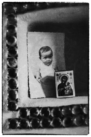 Иллюстрация к книге — Дом темных загадок [i_001.jpg]