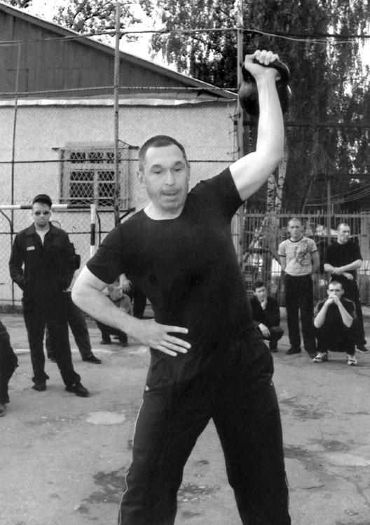 Иллюстрация к книге — Заложник. История менеджера ЮКОСа [_8.jpg]