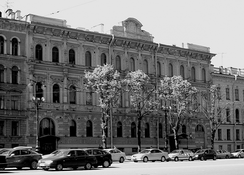 Иллюстрация к книге — Даниил Хармс. Жизнь человека на ветру [i_072.jpg]