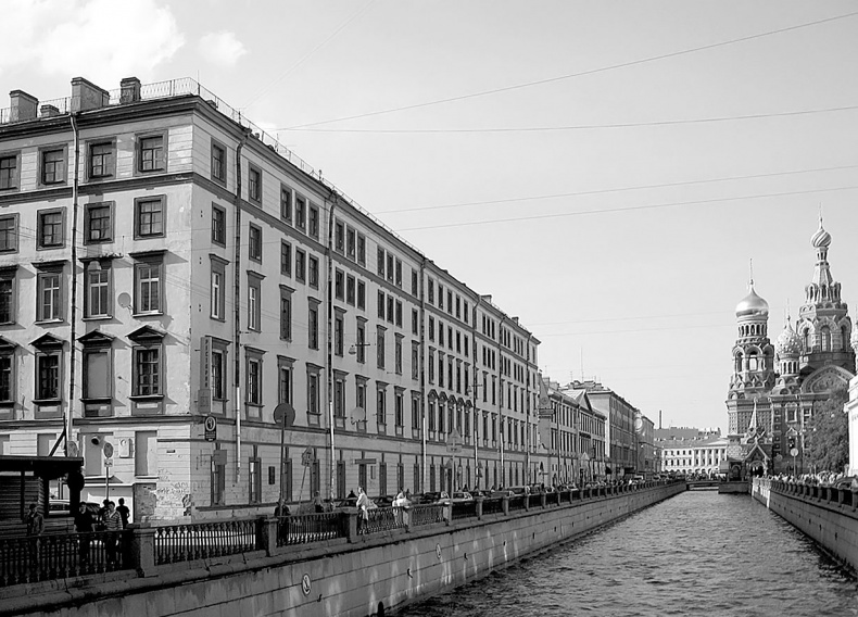 Иллюстрация к книге — Даниил Хармс. Жизнь человека на ветру [i_175.jpg]