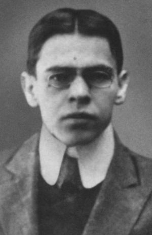 Иллюстрация к книге — Владислав Ходасевич. Чающий и говорящий [i_010.jpg]