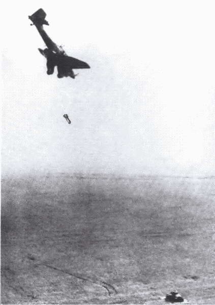 Иллюстрация к книге — Смерч войны [i_010.jpg]