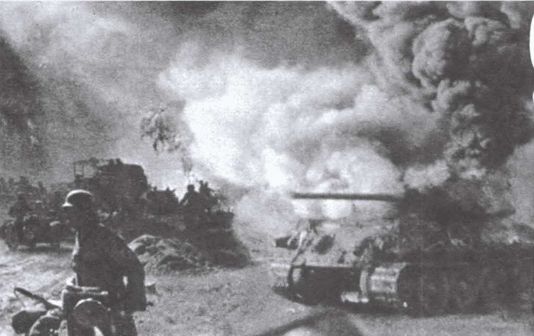 Иллюстрация к книге — Смерч войны [i_035.jpg]