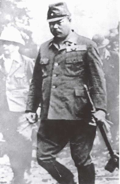 Иллюстрация к книге — Смерч войны [i_038.jpg]