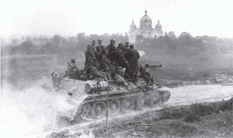 Иллюстрация к книге — Смерч войны [i_049.jpg]