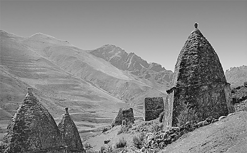 Иллюстрация к книге — Русь колыбельная. Северная прародина славян. Арктида, Гиперборея и Древняя Русь [i_036.jpg]