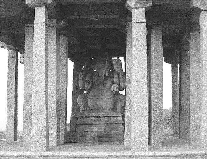 Иллюстрация к книге — Тайны русских волхвов. Чудеса и загадки языческой Руси [i_016.jpg]