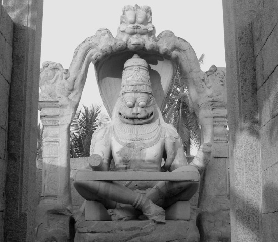 Иллюстрация к книге — Тайны русских волхвов. Чудеса и загадки языческой Руси [i_018.jpg]