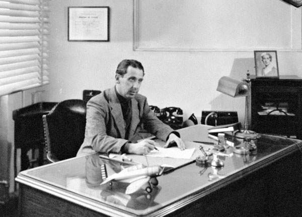 Иллюстрация к книге — Русские крылья Америки. "Громовержцы" Северского и Картвели [_179.jpg]