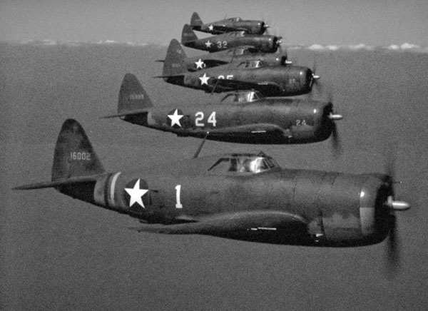 Иллюстрация к книге — Русские крылья Америки. "Громовержцы" Северского и Картвели [_261.jpg]