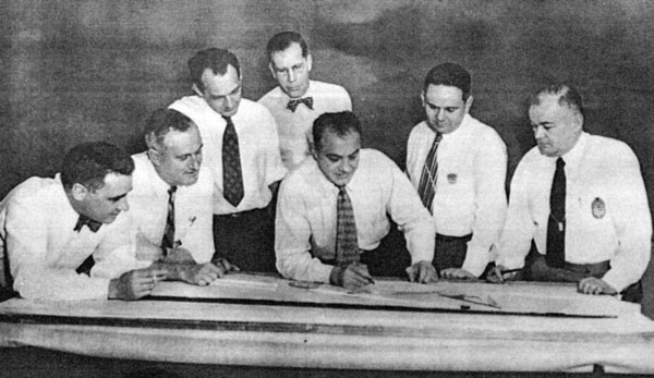 Иллюстрация к книге — Русские крылья Америки. "Громовержцы" Северского и Картвели [_267.jpg]