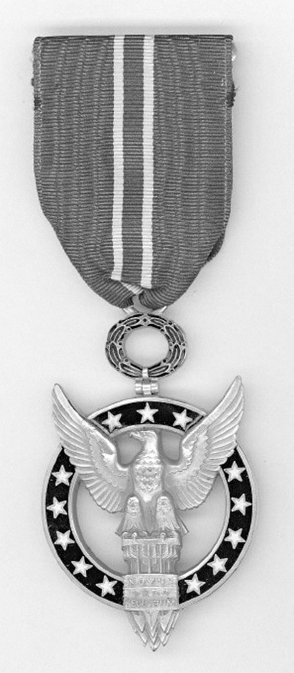 Иллюстрация к книге — Русские крылья Америки. "Громовержцы" Северского и Картвели [_339.jpg]