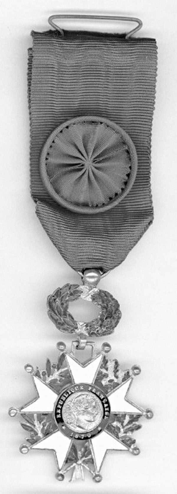 Иллюстрация к книге — Русские крылья Америки. "Громовержцы" Северского и Картвели [_3412.jpg]