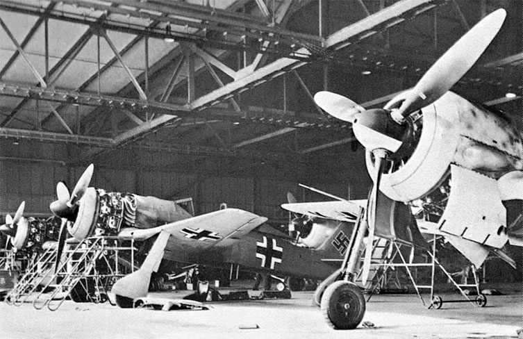 Иллюстрация к книге — Гений &quot;Фокке-Вульфа&quot;. Великий Курт Танк [Autogen_eBook_id79.jpg]