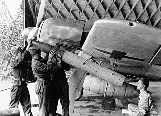 Иллюстрация к книге — Гений &quot;Фокке-Вульфа&quot;. Великий Курт Танк [Autogen_eBook_id89.jpg]