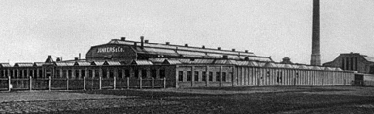 Иллюстрация к книге — Неизвестный Юнкерс [i_016.jpg]