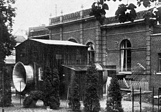 Иллюстрация к книге — Неизвестный Юнкерс [i_023.jpg]