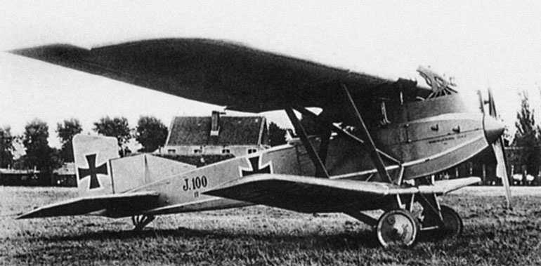 Иллюстрация к книге — Неизвестный Юнкерс [i_032.jpg]