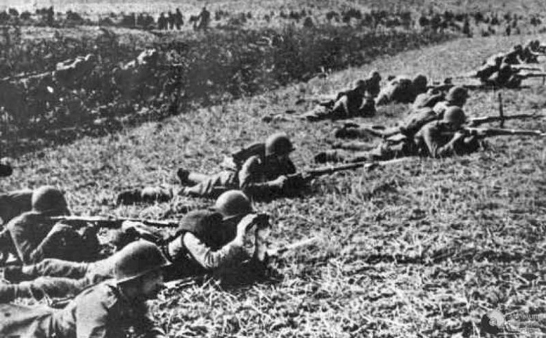 Иллюстрация к книге — Вторая мировая война [i_001.jpg]