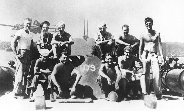 Иллюстрация к книге — Джон Фицджеральд Кеннеди [_09.jpg]