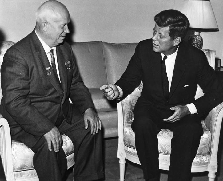 Иллюстрация к книге — Джон Фицджеральд Кеннеди [_21.jpg]