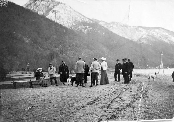 Иллюстрация к книге — Романовы. Запретная любовь в мемуарах фрейлин [i_009.jpg]