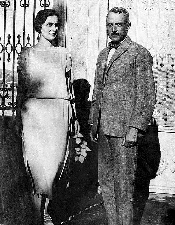 Иллюстрация к книге — Романовы. Запретная любовь в мемуарах фрейлин [i_020.jpg]